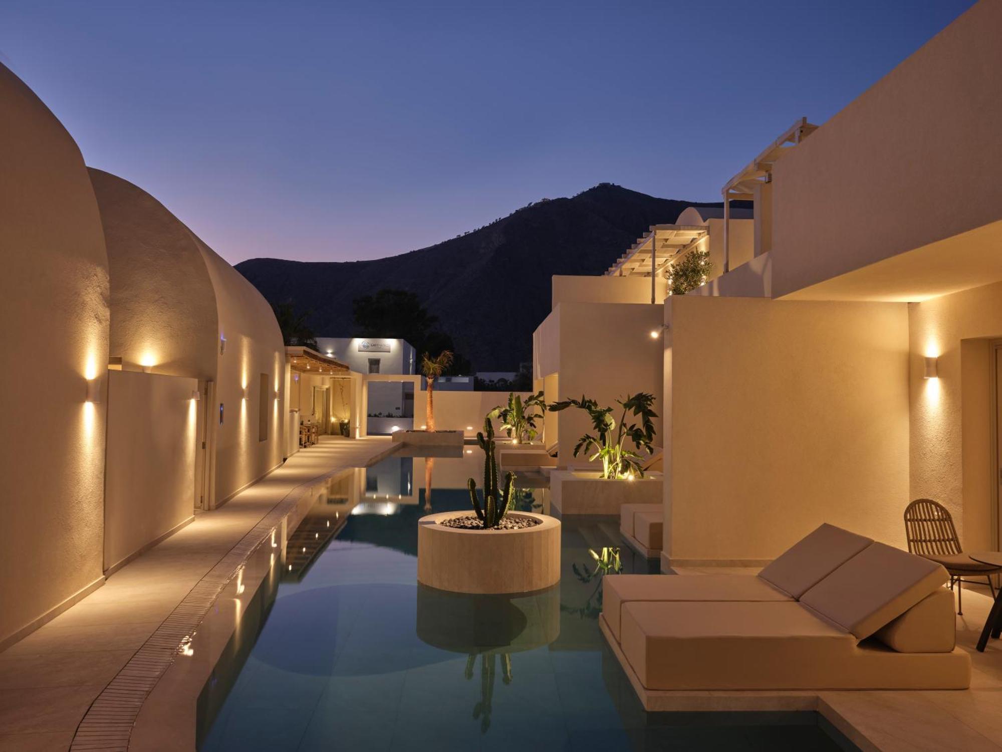Heyday Luxury Suites Perissa  Exterior foto