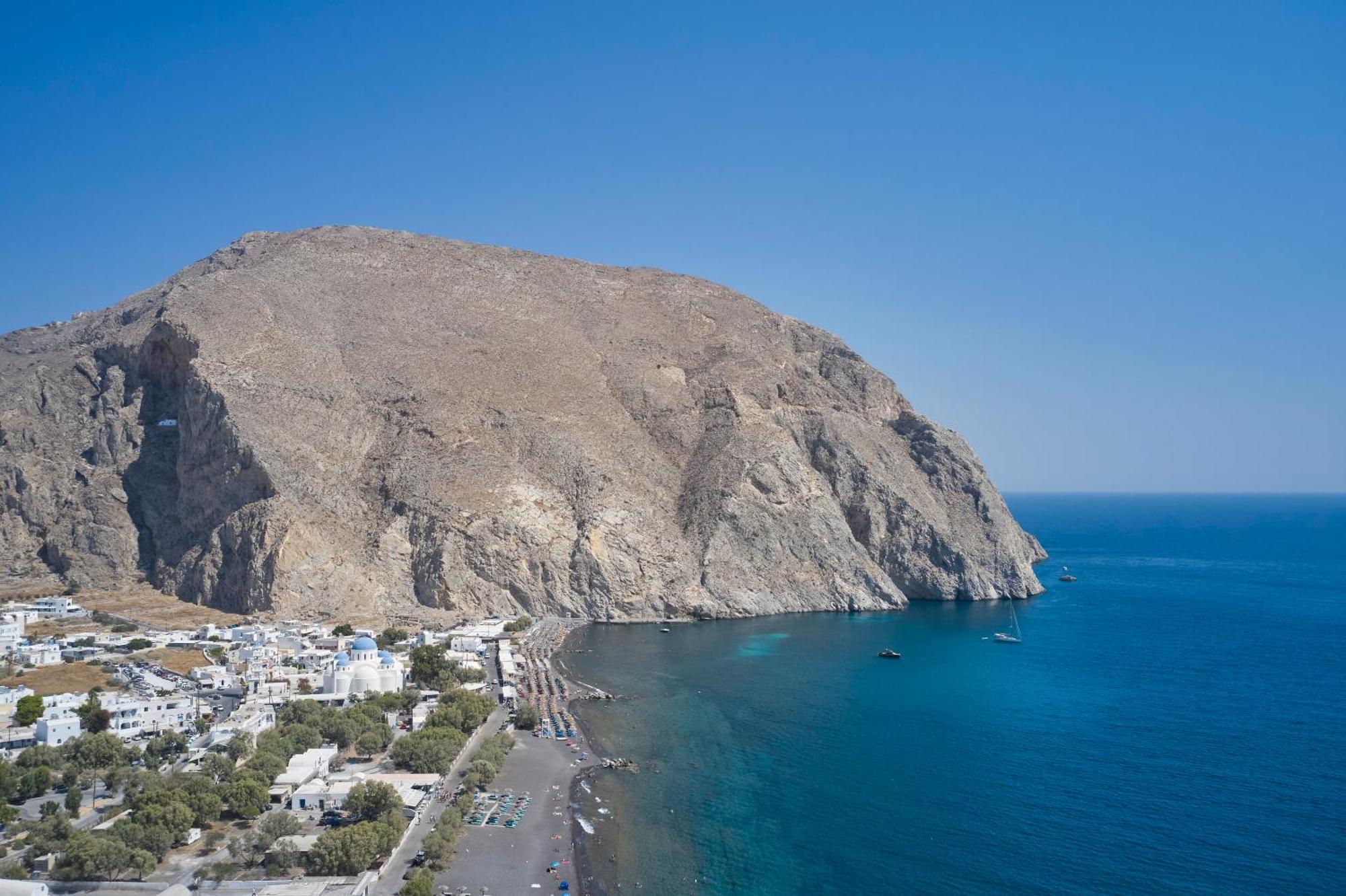 Heyday Luxury Suites Perissa  Exterior foto