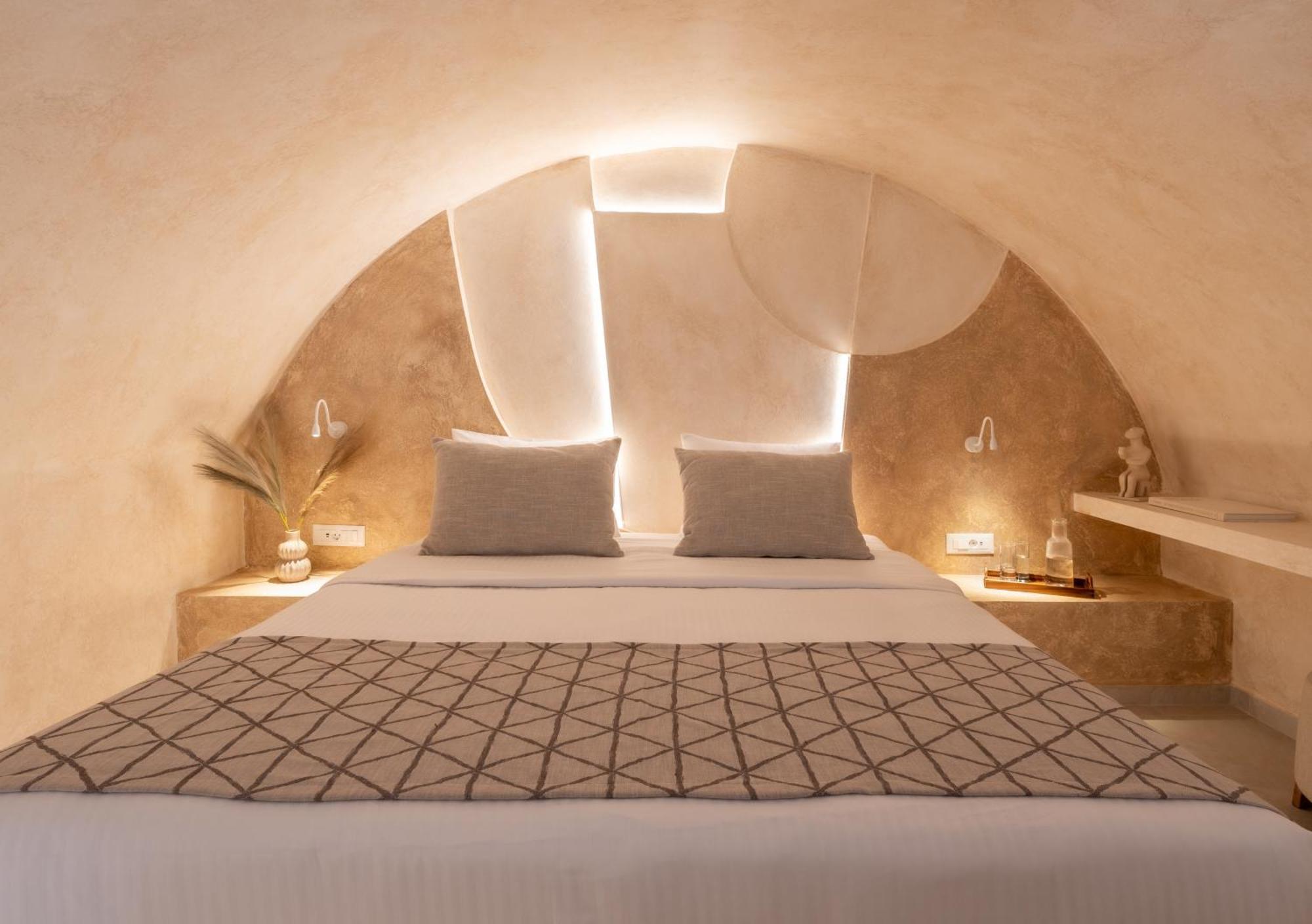 Heyday Luxury Suites Perissa  Exterior foto
