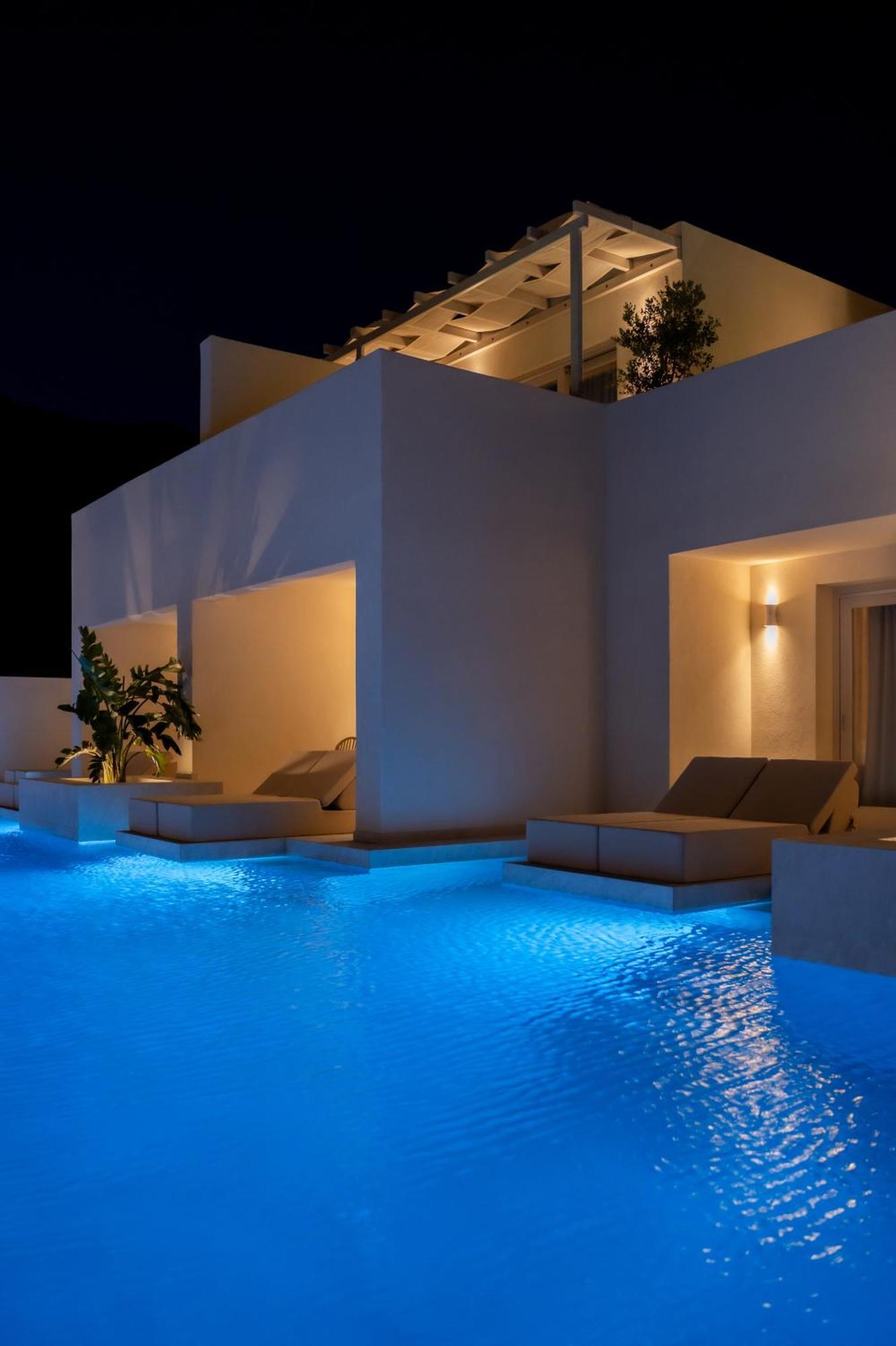 Heyday Luxury Suites Perissa  Exterior foto